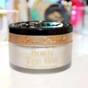 Too Faced Born This Way - Setting Powder